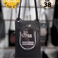 porta credencial colgante PSA plata