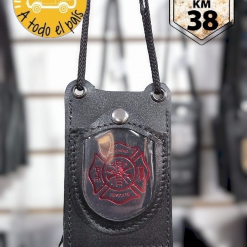 porta credencial colgante bombero rojo 2