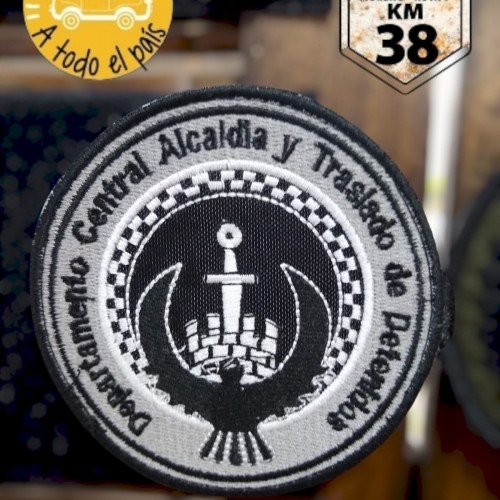 direccion traslado detenidos gris