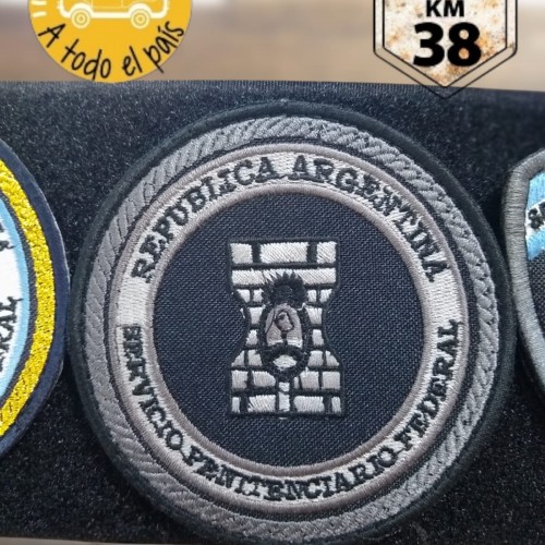 escudo SPF gris