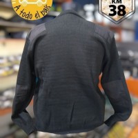 tricota negra cuello redondo 4
