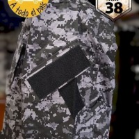 chaquetilla pixelado gris 6