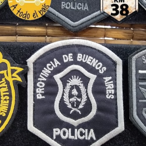escudo PBA gris 1