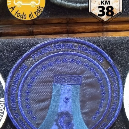 PFA SEGURIDAD DE ESTADO Y PROTECCION REPUBLICANO AZUL