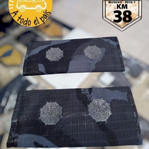 funda inspector camuflado gris