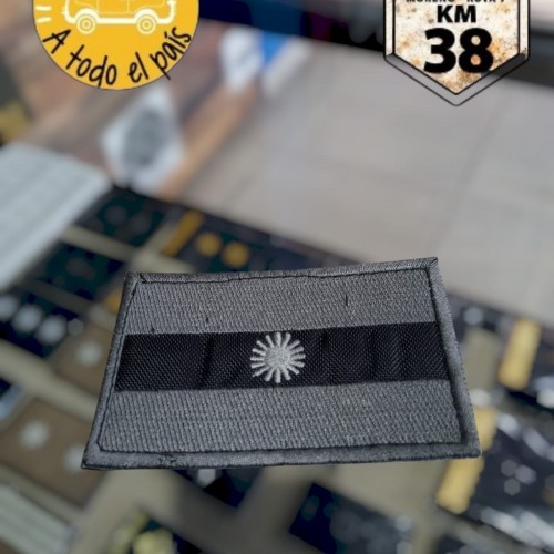 banderita argentina gris