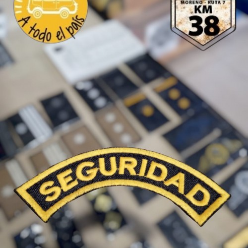 cartel chico seguridad amarillo 2