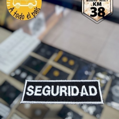 cartel chico seguridad blanco 1