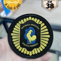 escudo PFA oro PVC